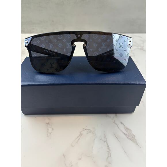 Louis Vuitton Other - Louis Vuitton 1.1 Millionaires Monogram Shield Sunglasses Unisex Designer